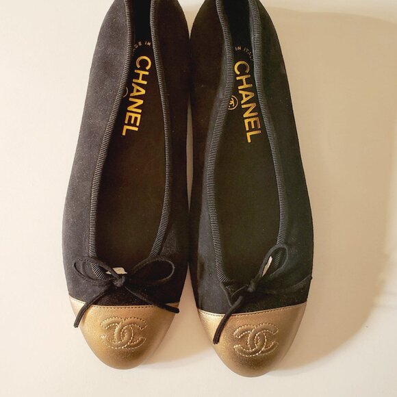 CHANEL Black Suede & Gold Cap Toe Ballet Flats - Size EU 37; Style # AG02819 - Picture 4 of 15